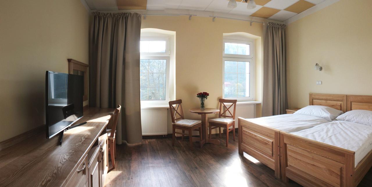 Hotel Orix Jachymov Εξωτερικό φωτογραφία