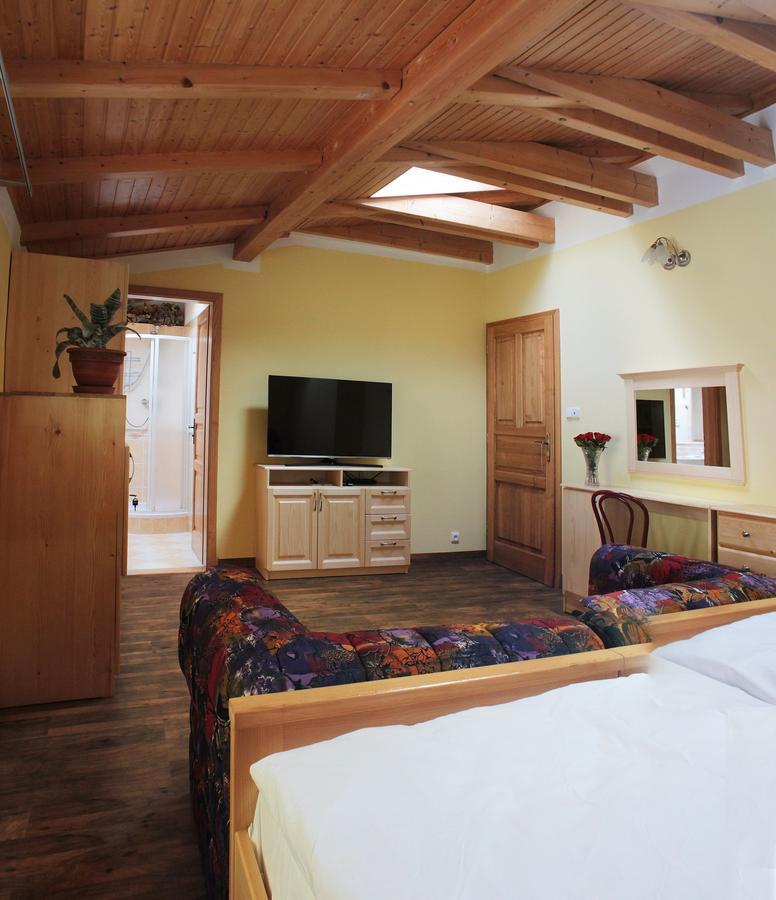 Hotel Orix Jachymov Εξωτερικό φωτογραφία