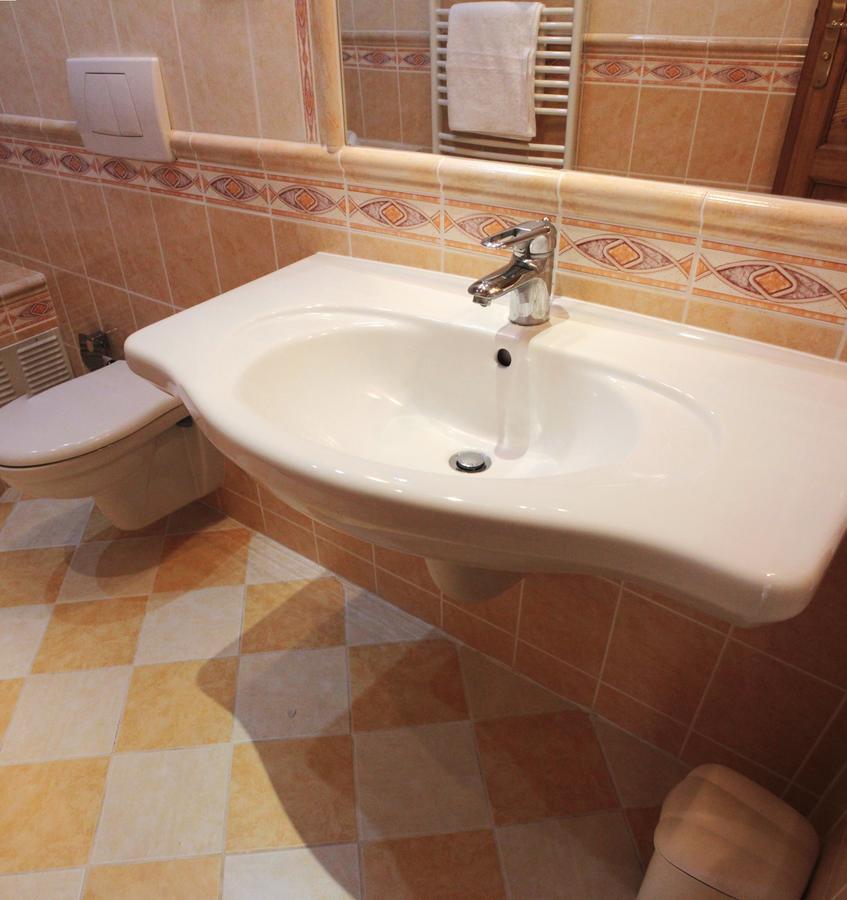 Hotel Orix Jachymov Εξωτερικό φωτογραφία